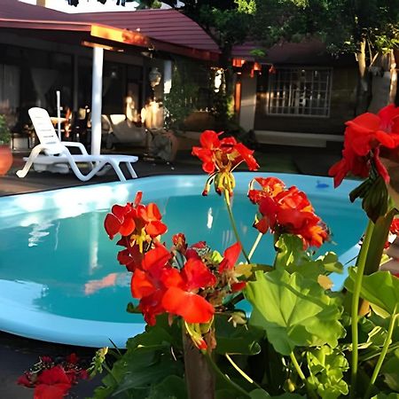 Cabanas Con Piscina En La Entrada De Обера Экстерьер фото